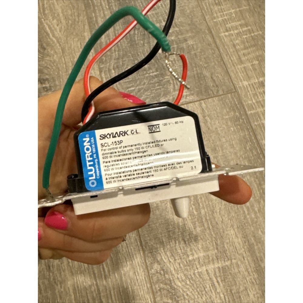 Lutron Skylark Lighting Dimmer Switch SCL-153P-WH White 150W Single 3-Way LED - Picture 5 of 9